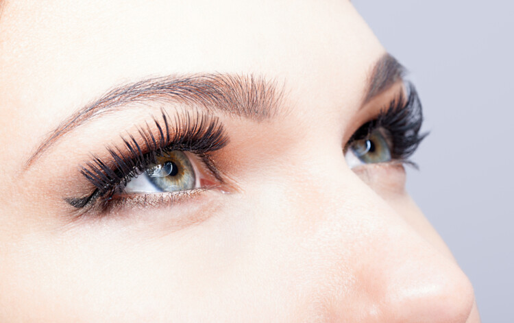 best eyelash extension cleanser for sensitive eyes