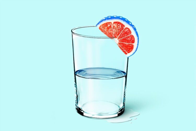 drink lots of water to hydrate your skin anti aging tips for 30s